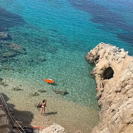Titans Sea Cabin With Private Beach - Karpathos Island Ferienhaus Amoopi